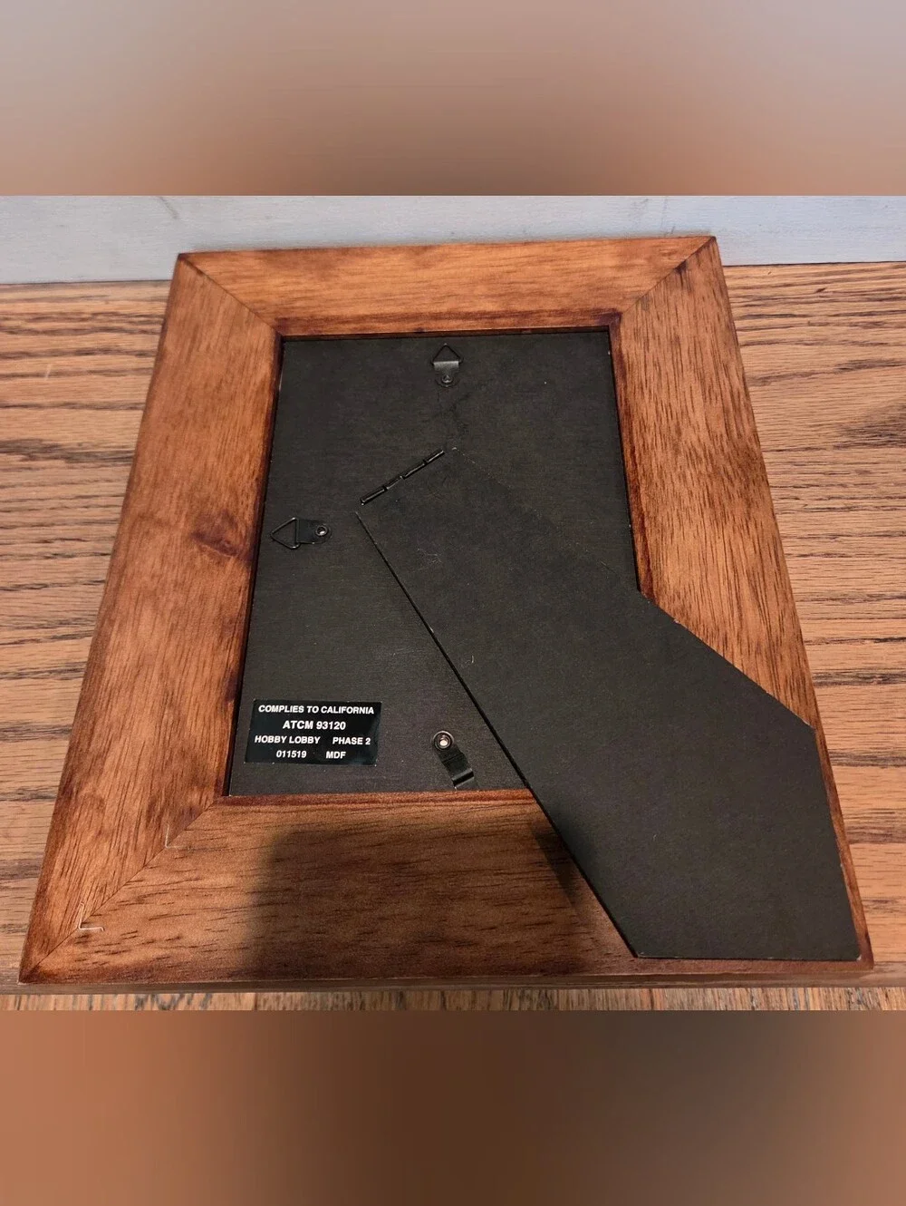 Hobby Lobby - Freestanding Picture Frame - Wood & Glass (Full Frame: 11